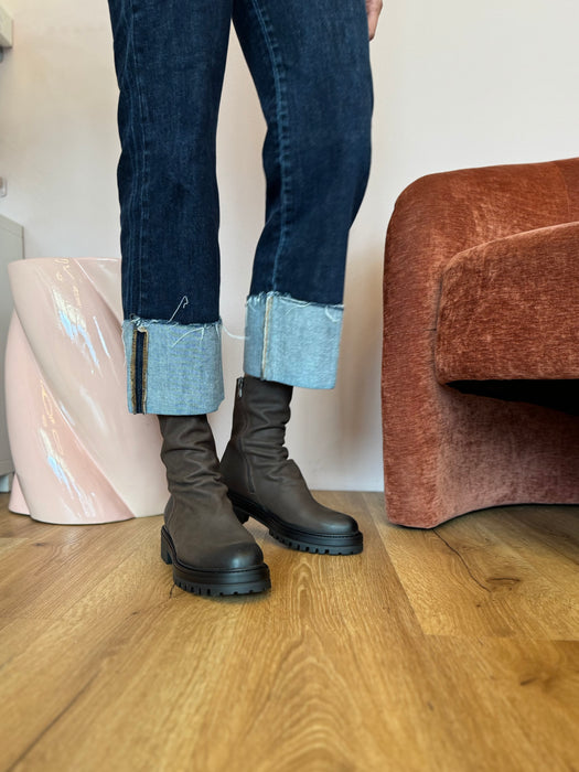 Anfibio Giuly cioccolato