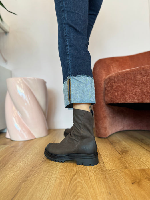 Anfibio Giuly cioccolato