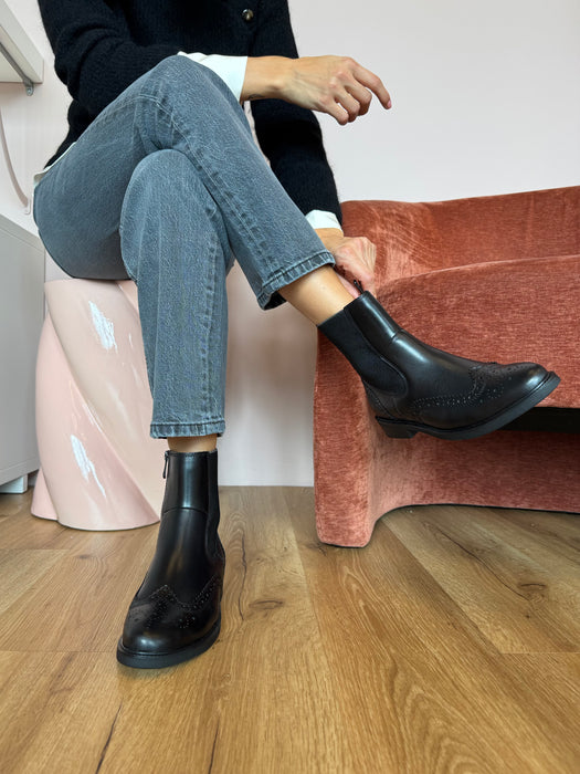 Beatles coda di rondine nero