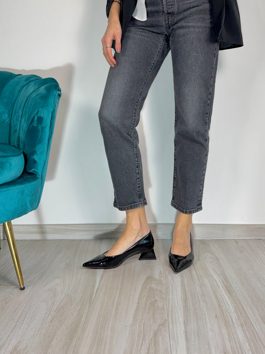 Decolletè EAGLE nera