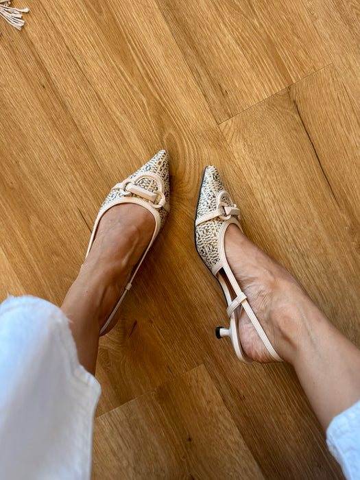 Slingback effetto rafia beige