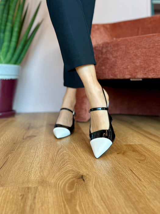 Decolletè Azarey Nera / Bianca