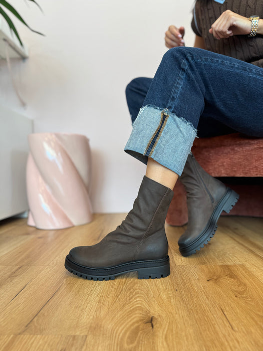 Anfibio Giuly cioccolato