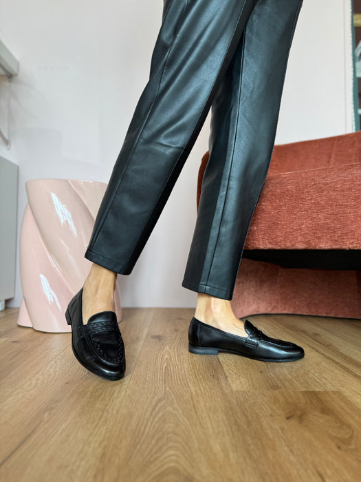 Mocassino borchiette vera pelle