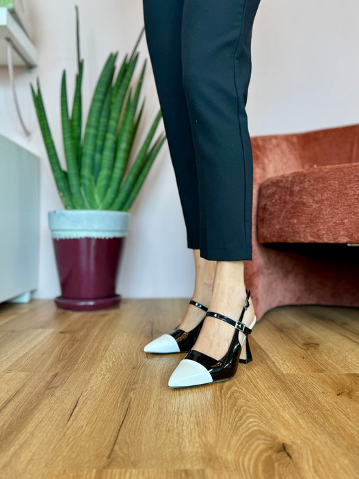 Decolletè Azarey Nera / Bianca