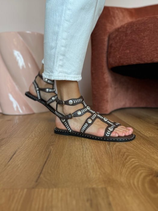 Sandalo marrone gladiatore