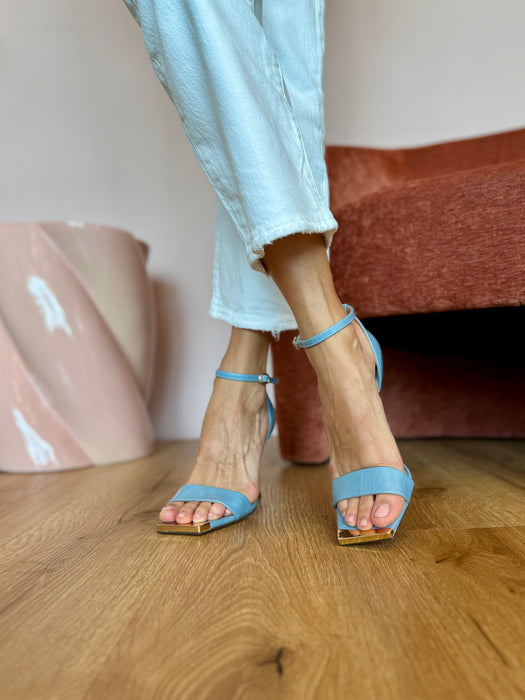 Sandalo azzurro Mony