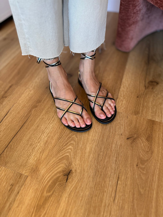 Sandaletto alla schiava NERO/platino