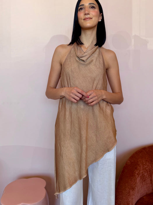 Top asimmetrico scollo halter morbido