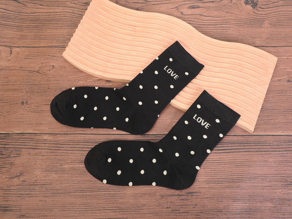 Calze da donna con pois e LOVE