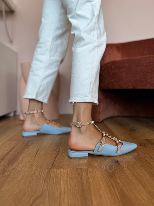 Chanellina borchie celeste/nude