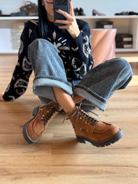 Stivaletto barca cognac