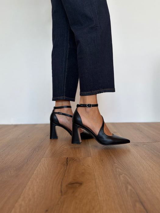 Decolletè nera "ZM9973"