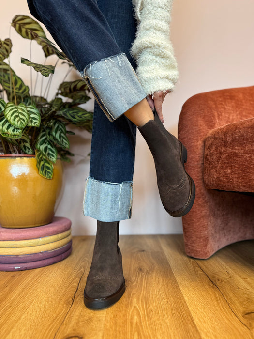 Chelsea boots camoscio CIOCCOLATO