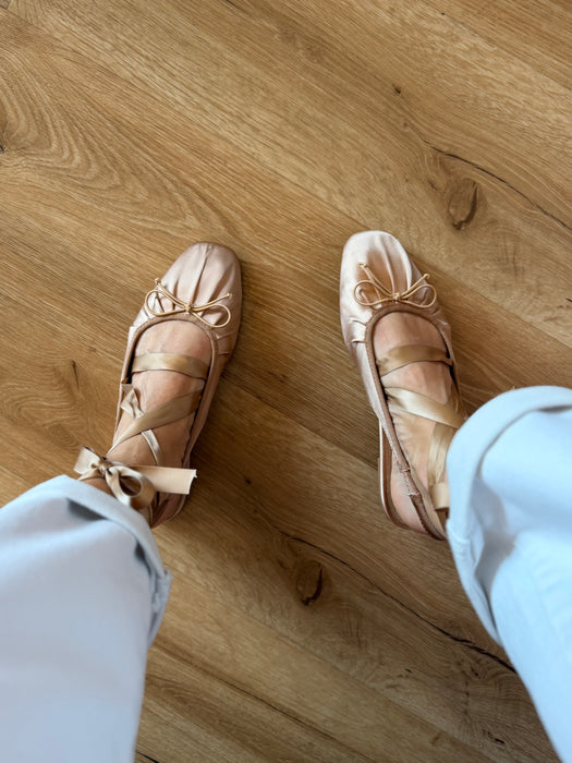 Ballerina CIPRIA ballet