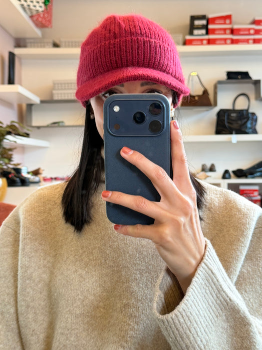 Berretto con visiera in maglia - vari colori