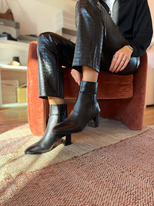 Tronchetto FLORA NERO