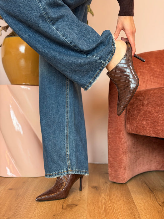 Mules coccodrillo MARRONE