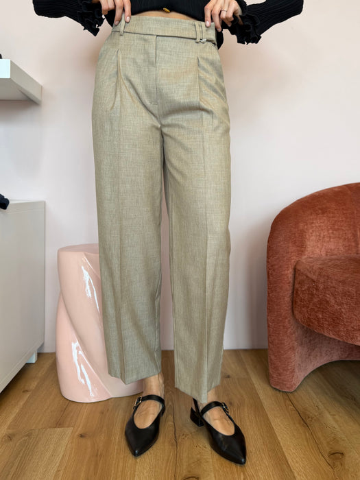 Pantalone carrot elegante