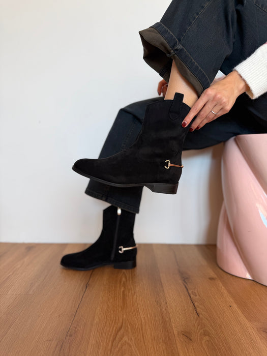 Stivaletto fibbia NERO